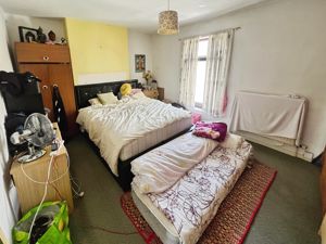 Bedroom 1- click for photo gallery